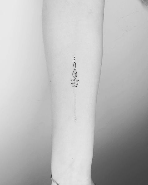 30+ Unalome Tattoo Ideas: Inspiring Designs and Their Meaning - 100 Tattoos Unalome Tattoo Fine Line, Small Vertical Tattoos For Women, Tattoo For Moving On, Creativity Symbol Tattoo, Unalome Wrist Tattoos For Women, Unalome Tattoo Chest, Fine Line Unalome Tattoo, Line Symbol Tattoo, Unalome Tattoo Back