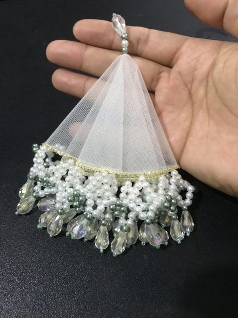 Lehenga Tassels Handmade, Beaded Tassels Diy, Latkan Designs, Latkan Design, Tassels Fashion Clothing, Tassels Design, Tassels Tutorials, Tassels Diy, Designer Tassels