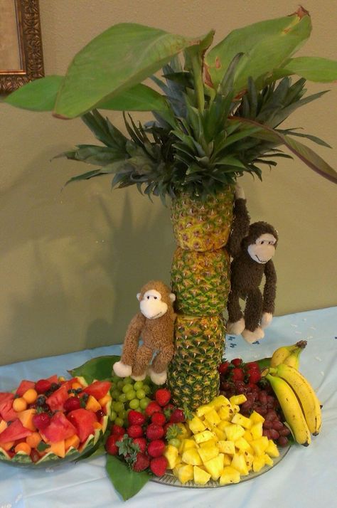 Monkey Themed Food, Monkey Birthday Party Ideas, Monkey Birthday Party Decorations, Monkey 1st Birthday Boy, First Birthday Jungle Theme, Monkey Themed Baby Shower Ideas, Monkey First Birthday Boy, Monkey Party, Safari Animal Baby Shower Ideas