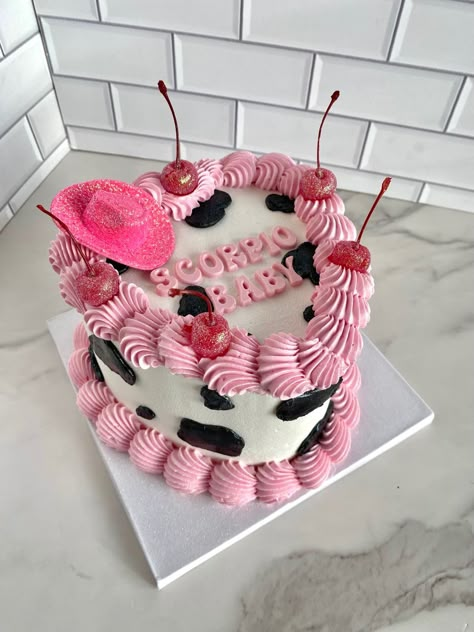 Pink Cowgirl Cake Ideas, Pink Cowgirl Aesthetic Birthday, Cow Heart Cake, Glitter Cowgirl Party, Cow Print Heart Cake, Birthday Themes Cowgirl, Last Rodeo Cake, Pink Rodeo Cake, Rodeo Cake Girl