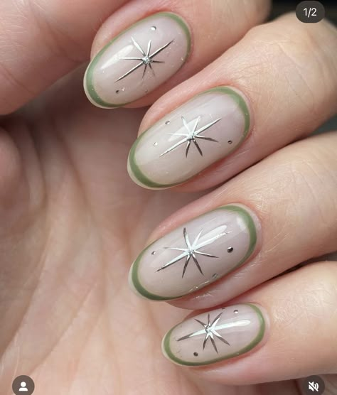 Folklore Acrylic Nails, Cottage Core Nails Short, Alternative Bridal Nails, Oktoberfest Nails Art, Kacey Musgraves Nails, Cottage Core Nails Simple, Nordic Nail Art, Earthy Nails Designs Green, Forest Inspired Nails