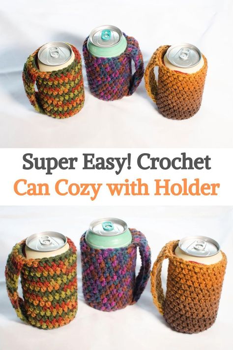 Learn how to make your own crochet cozy can with this easy-to-follow tutorial. All skill levels are welcome, no matter if you are a beginner or an advanced crocheter.It is very easy and it also has a handle to keep your cans cold and also take them wherever you want.For this project you will need to know some basic stitches, you will start at the bottom with a slip knot working on some chain stitches, then a slip stitch, so with that you will see that completing the entire can is easy peasy! Can Cosy Crochet, Crochet Cozy With Handle, Crochet White Claw Koozie, Coffee Mug Koozie Crochet, Crochet Coozie Coffee, Crochet Can Cozy With Handle, Can Koozie Crochet Pattern, Cup Koozies Crochet, Beer Can Cozy Crochet Free Pattern