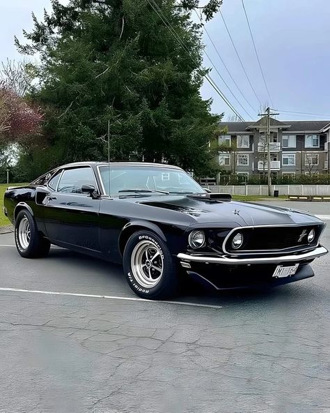 Legendary 1969 Mustang Mach 1 1969 Mustang Mach 1, Mustang 1964, 1969 Mustang, Black Mustang, 65 Mustang, Vintage Mustang, Dream Car Garage, Cool Old Cars, Dream Vehicles