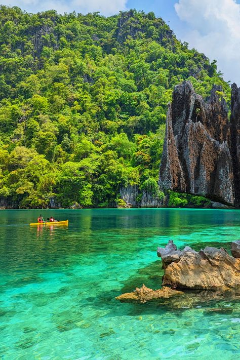 Known around the world for its stunning beauty, Twin Lagoon in Coron, Palawan, Philippines, didn't dissapoint us on our visit. It was truly amazing. Twin Lagoon Philippines, Coron Palawan Twin Lagoon, Palawan Pictures, Philippine Coron, Coron Palawan Photography, Palawan Tourist Spot, Tourist Spots In The Philippines, Beautiful Places In The Philippines, Philippine Vacation