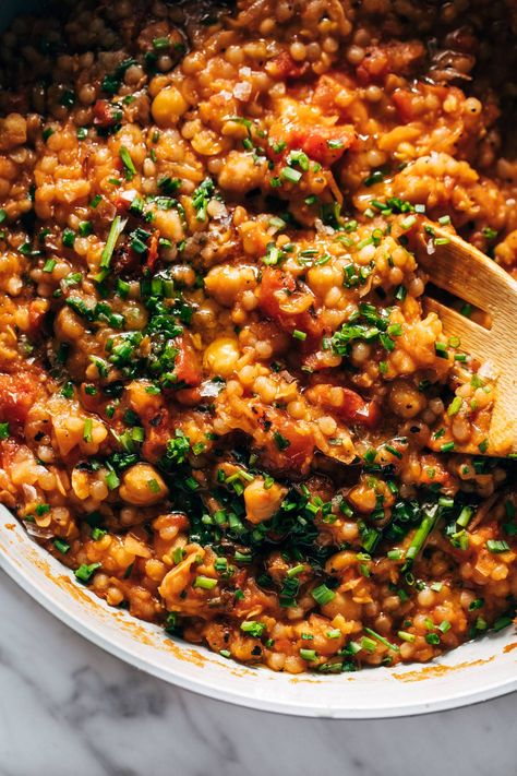 Tomato Pearl Couscous, Pearl Couscous Recipes Dinner, Couscous Recipes Pearl, Pearled Couscous Recipes, Couscous Skillet, Couscous Meals, Pearl Recipe, Parmesan Couscous, Veggie Couscous