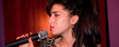 How to tell a story Amy Winehouse Documentary, Love Is A Losing Game, Losing Game, Alcohol Poisoning, Amazing Amy, Keith Whitley, British Music, Missing Her, Amy Winehouse