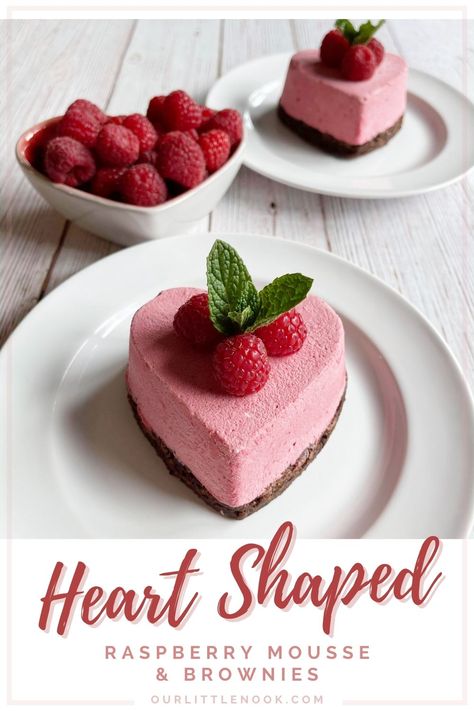 Chocolate Raspberry Mousse Cups, Valentines Day Raspberry Desserts, Valentines Mousse Dessert, Dessert Recipes For Valentines, Mini Desserts For Valentines Day, Raspberry Pistachio Desserts, Strawberry Valentines Desserts, Vegan Mini Desserts For Parties, Strawberry Mousse Dessert