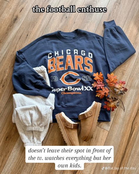 Christmas In Chicago, Bear Outfits, Chicago Bears, Cute Fits, Bears, Chicago, Clothes For Women, Christmas