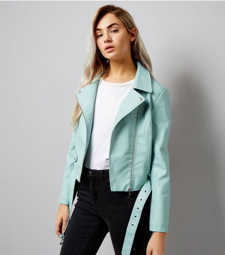 Casual Techwear, Mint Green Jacket, Green Leather Jacket, Green Denim Jacket, Khaki Coat, Green Leather Jackets, Pastel Shades, Clothing Hacks, Edgy Outfits