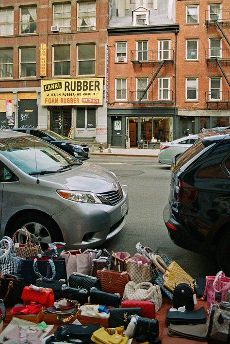 New York Maximalism, New York Street Vendors, Canal Street New York, Bryant Giles, Nyc Vision Board, Vacation New York, New York Ideas, Nordic Knots, Nyc Street Art