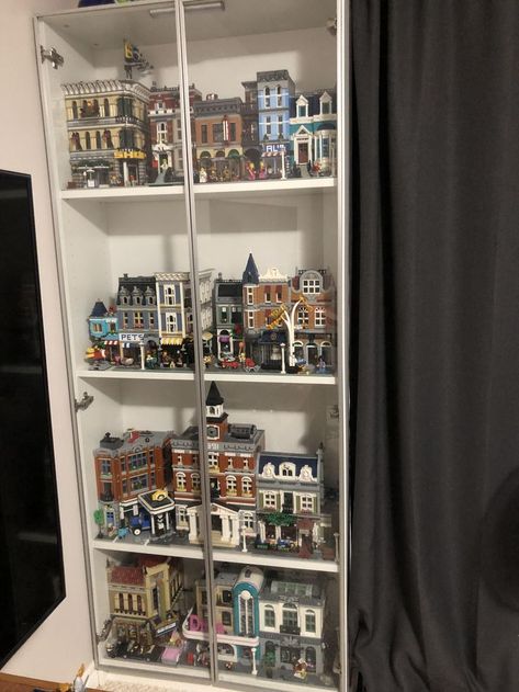 Lego Collection Display Ideas, Fame Dr House Ideas, Lego Collection Display, Lego Display Cabinet, Fame Dr House, Collection Display Ideas, Lego Display Ideas, Dream Playroom, Lego Room Decor