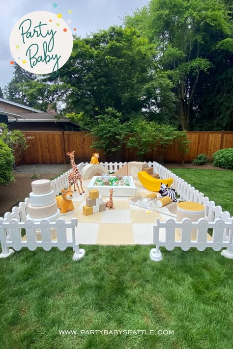 Jungle Bounce House, Backyard Bounce House Party, Baby Playground Outdoor, Birthday Playground Party Ideas, First Birthday Bounce House, 1st Birthday Play Ideas, Birthday Party Event Space, Soft Play Party Rental, 1st Birthday Party Entertainment