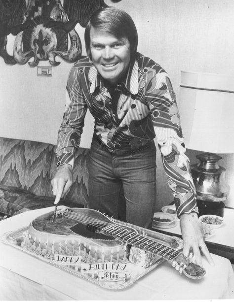 Glenn Campbell, Shaped Birthday Cake, Happy Birthday Bro, Bobbie Gentry, 82nd Birthday, Country Glam, Glen Campbell, Yellow Room, Country Music Artists