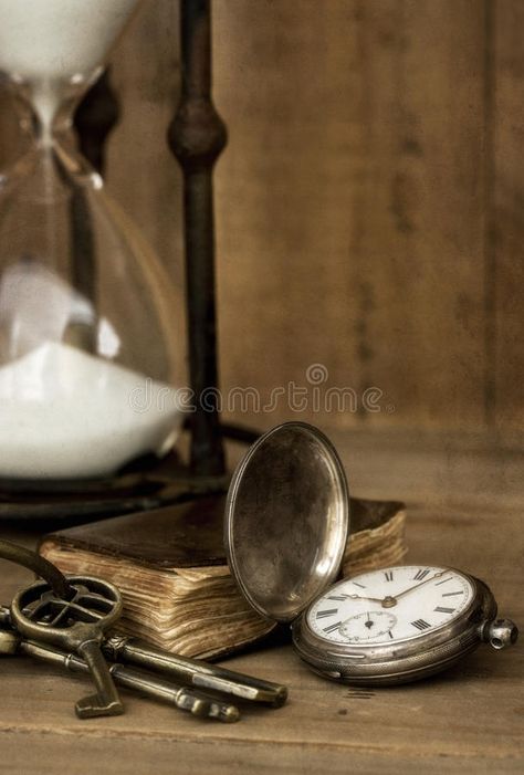 Watch Still Life, Still Life Photography Ideas, Homeschool Family, Past Life Regression, Grunge Vintage, Home Education, Time Flies, Mom Help, Vintage Grunge