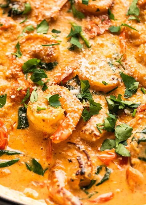 Tuscan Shrimp: tender shrimp, garlic, tomato, aromatic herbs drenched in a creamy sauce. Perfect for serving with noodles, bread, or zoodles! Keto Creamy Tuscan Shrimp, Shrimp Tuscan, Cheese Chaffles, Keto Fish Recipes, Inside House Plants, Italian Shrimp Recipes, Tuscan Shrimp, Tuscan Pasta, Keto Fish