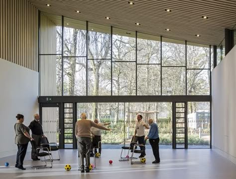 The Hawkhead Centre / Page\Park Architects | ArchDaily Senior Community Center, Senior Housing Architecture, Elderly Center, Elderly Care Center, Elderly Housing, Senior Citizen Housing, Elderly Home Care, Residential Care Home, M Cafe