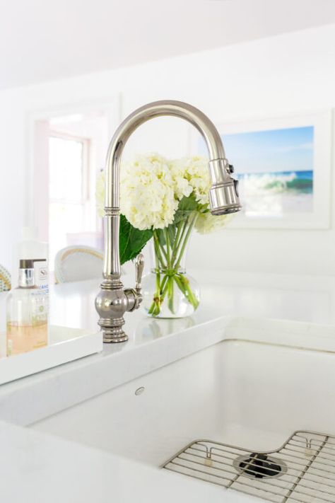 Small farmhouse sink