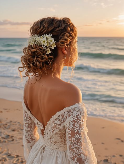 Long Curly Wedding Hair, Curly Natural Curls, Headband Curls, Curly Bridal Hair, Curly Hair Up, Wedding Hair Ideas, Wedding Hair Up, Curly Wedding Hair, Perfect Hairstyle