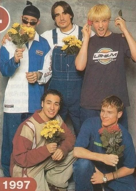 63 reasons boy bands were better in the 90s. oh this made me giggle, and wish that i was 13 again. 90s Boy Bands, Aj Mclean, Boyz Ii Men, Kevin Richardson, Teen Magazine, Nick Carter, Band Photos, Backstreet Boys, 90s Nostalgia