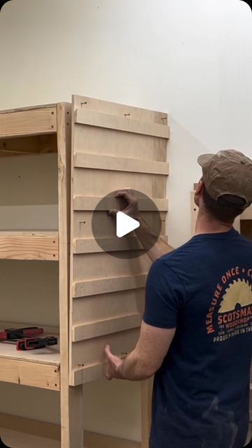 Thomas on Instagram: "French cleat walls are the bees knees if bees did indeed have knees (I actually don’t know if they do or not). So many possibilities of tools and accessories I can store on this thing!" Tool Stand Ideas, Nail And Screw Storage Ideas, Diy French Cleat Wall, French Cleat Shelf, Workbench Organization Ideas, Small Shed Storage Ideas, Small Workshop Organization, Work Shop Ideas, Wood Shop Organization