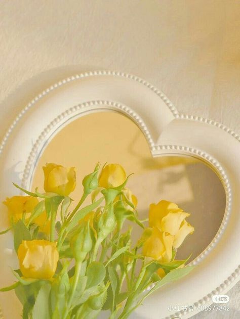 yellow flowers aesthetic Flower Yellow Aesthetic, Yellow Spring Aesthetic, Yellow Vibes Aesthetic, Yellow Aesthetic Images, Soft Yellow Aesthetic Wallpaper, Kuning Aesthetic, Yellow Pastel Aesthetic, Yellow Aesthetic Icon, Pastel Yellow Aesthetic Wallpaper