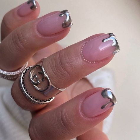 Silver Nail Tips, Classy Long Nails, Nail Designs Metallic, Elegant Fall Nail Designs, Gel Nail Trends, Nail Designs For Autumn, Nail Design Square, Nail Tips Design, Trendy Short Nails