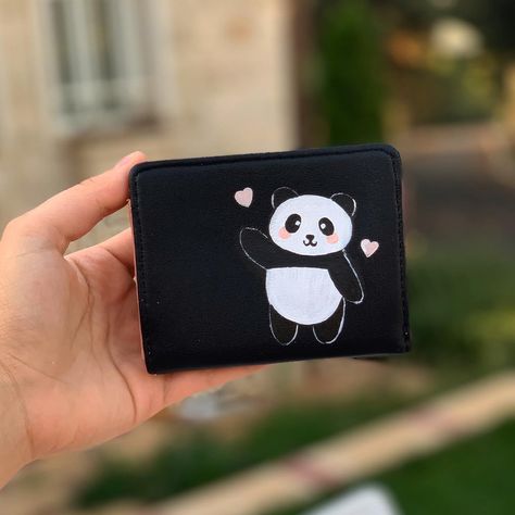 Customized hand painted wallet for panda lovers 🖤🤍 Hand Painted Wallets, Painting On Wallet, Wallet Painting Ideas, Wallet Painting, Diy Wallet Mens, Painted Wallet, Hand Painted Clothes, Panda Painting, Cute Designs To Draw