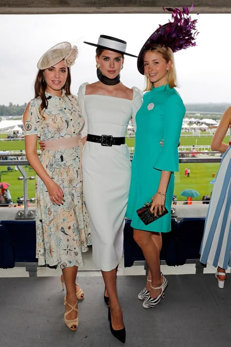 Ladies Day At The Races Outfit, Horse Race Outfit, Ladies Day Outfits, Royal Ascot Fashion, Ascot Fashion, Ascot Outfits, Kentucky Derby Dress, Kentucky Derby Outfit, Ascot Dresses