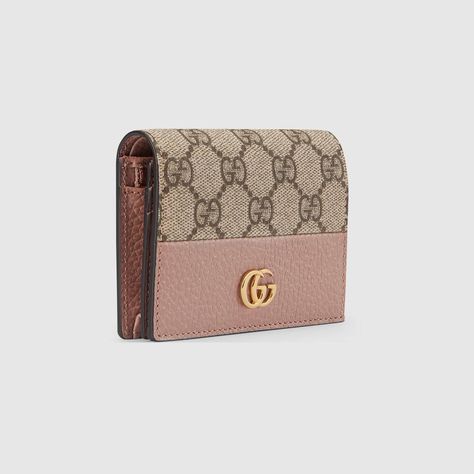 Gucci Small Wallet, Luxury Wallet Women, Gucci Wallet Women, Michael Kors Rhea Backpack, Purse Aesthetic, Wallet Gucci, Wallet Luxury, Cute Wallet, Birkenstock Boston Shearling