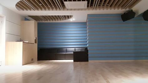 Jyp Studio Room, Jyp Building Aesthetic, Jyp Dance Practice Room Background, Jyp Dance Practice Room, Jyp Practice Room, Jyp Building Inside, Kpop Shifting Visualization, Jyp Entertainment Building Inside, Studio Dance Room Kpop