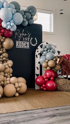 Rodeo Birthday Balloons, Rodeo Backdrop Ideas, My First Rodeo Birthday Backdrop, First Rodeo Birthday Balloons, 1st Rodeo Backdrop, Western Theme Party Decor, My First Rodeo Balloon Arch, My First Rodeo Decor, First Rodeo Birthday Backdrop