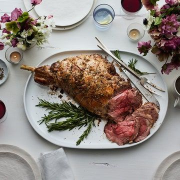 Easter Lamb Dinner, Lamb Dinner Ideas, Boneless Leg Of Lamb, Lamb Leg Recipes, Lamb Dinner, Roast Lamb Leg, How To Cook Lamb, Italian Easter, Lamb Recipe