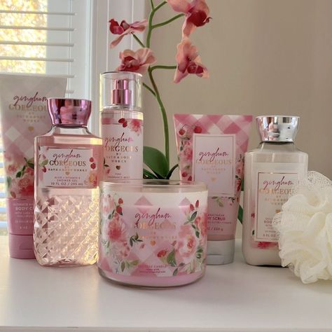 Gorgeous Bath And Body Works, Gingham Gorgeous Bath And Body Works, Bath And Body Works Gingham, Gingham Gorgeous, Bath And Body Works Set, Bath And Body Works Lotion, Bath And Body Works Candles, Body Care Set, Bath And Body Perfume