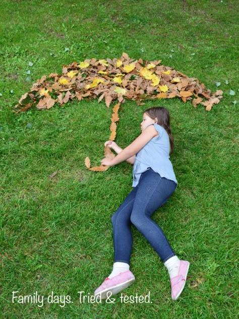 Great ideas for making leaf art and getting some fabulously FUN photos Forest School Activities, Autumn Leaves Art, Theme Nature, Outdoor Classroom, Outdoor Learning, Forest School, Nature Activities, Nature Crafts, Autumn Activities