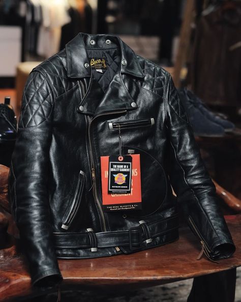 Leather jacket • Instagram Biker Wear Mens, Buco Leather Jacket, Biker Fashion Men, Denim Leather Jacket, Black Biker Jacket, Leather Jacket Men Style, Rider Jacket, Company Id, Mens Leather Clothing