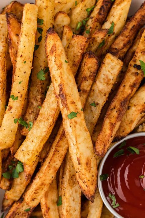 Fresh French Fries In Oven, Healthy Homemade French Fries, Homemade Oven French Fries, Crispy Oven Baked French Fries, Crispy Fries In Oven, Oven Fried French Fries, Baked French Fries In The Oven, Home Made French Fries In The Oven, Home Made Fries In Oven