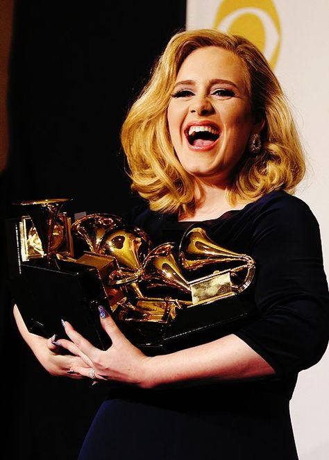 perfect Grammy Winners, Adele Photos, Adele Love, Shes Amazing, You Go Girl, Great Music, Music Books, All Music, Music Love