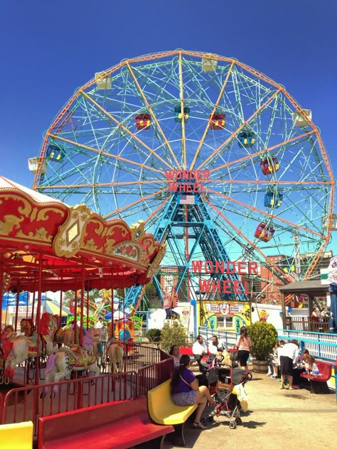 Coney Island Amusement Park, Ferris Wheels, Amusement Park Rides, Carnival Rides, Parc D'attraction, Fun Fair, Roller Coasters, Nyc Trip, Amusement Parks