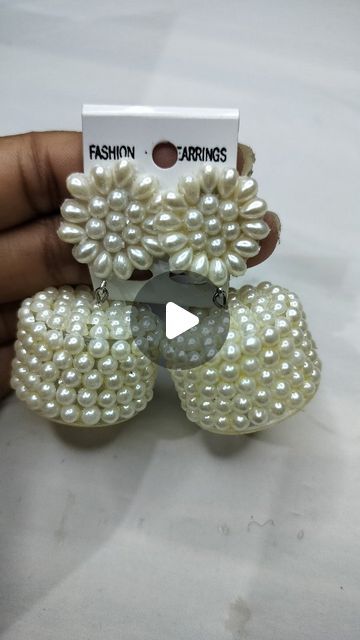 Diy Jhumka, Pearl Jhumkas, Jewelry Hacks, Jhumka Earrings, Easy Diy, Pearl Earrings, Handmade Jewelry, House Design, Beads