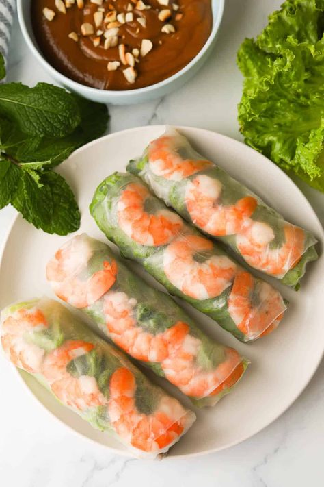 Spring Roll Sushi, Vietnamese Peanut Sauce, Vietnamese Spring Rolls Recipe, Thai Shrimp Soup, Easy Vietnamese Recipes, Summer Rolls Recipe, Vietnamese Summer Rolls, Salads Recipes For Dinner, Vietnamese Pork