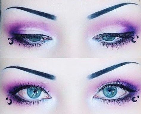 Edgy Purple Makeup Looks, Pastel Goth Eye Makeup, Purple Elf Makeup, Pastel Goth Makeup Looks, Moon Witch Makeup, Purple Goth Makeup, Purple Witch Makeup, Witch Makeup Ideas, Purple Elf