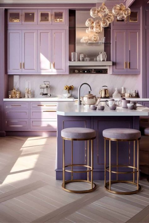 lavender pink kitchen Adult Pink Bedroom, Retro Cabinets, Lilac Kitchen, Hot Pink Kitchen, Purple Interior Design, Lavender Kitchen, Pink Kitchens, Furniture Color Schemes, Blush Walls