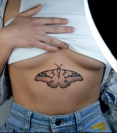 Chrysalis Tattoo Butterfly, Scientific Butterfly Tattoo, Under Chest Tattoos For Women, Moth Tattoo Ribs, Moth Spine Tattoo, Moth Stomach Tattoo, Fine Line Moth Tattoo, Tattoo Ideas Female Sternum, Lower Sternum Tattoo