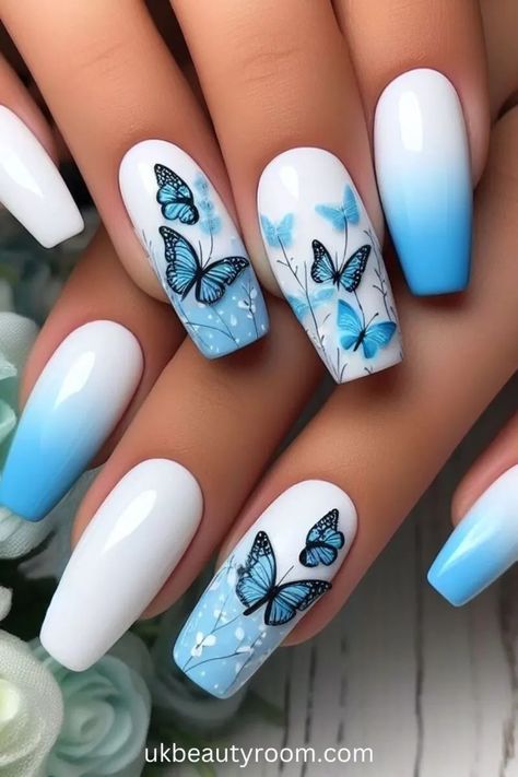 Nail Inspo Butterflies, Light Blue Nails Butterfly, Sky Blue Nails Design, Nails Art Butterfly, Blue Nails With Butterflies, Butterfly Nails Ideas, Stitch Nail Designs, Baby Blue Nails Ideas, Blue Butterfly Nails