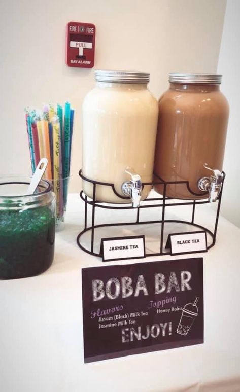 Boba Tea Station Party, Boba Bar Station Party, Boba Stand Ideas, Boba Party Favors, Boba Tea Baby Shower Theme, Boba Bar Station Diy, Boba Station Party, Diy Boba Bar, Boba Baby Shower Theme