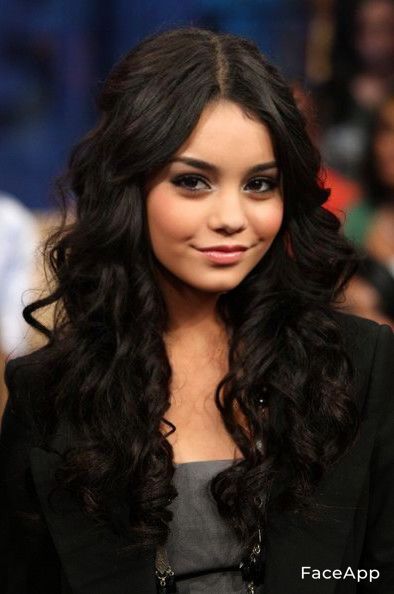 Vannesa Hudgens, Vanessa Hudgens Hair, Gabriella Montez, Salinas California, High School Musical 3, Vanessa Hudgens Style, October 21, Girl Inspiration, Reese Witherspoon