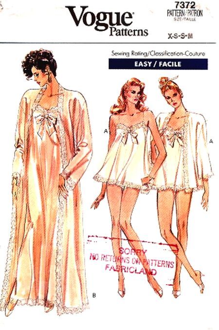 Panties Pattern, Nightgown Pattern, Vintage Vogue Patterns, Lingerie Patterns, Sewing Lingerie, Lingerie Vintage, Vintage Nightgown, Vogue Sewing, Vogue Sewing Patterns