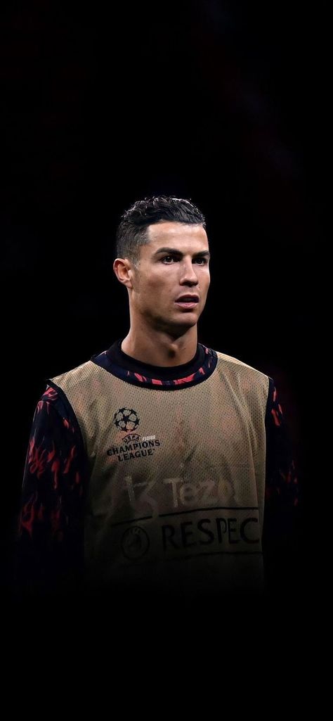 Cristiano Ronaldo 🤍🔥 Wallpaper Football Ronaldo, Ronaldo Photo, Cristiano Ronaldo Training, Ronaldo Young, Young Ronaldo, Ronaldo Free Kick, David Beckham Hairstyle, Cristiano Ronaldo Young, Ronaldo Style