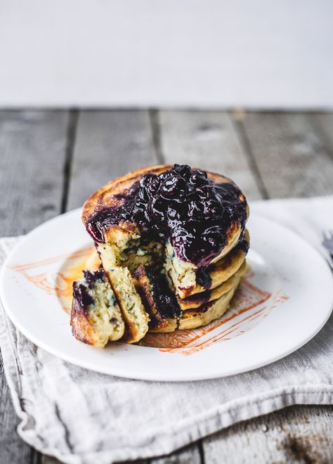 Blueberry Pancakes Recipe, Stack Of Pancakes, Blueberry Pancakes, What's For Breakfast, Breakfast Of Champions, Meal Of The Day, Breakfast Treats, Breakfast Dishes, Food Breakfast