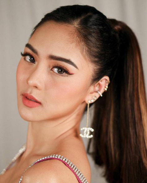 Kim Chiu, Li Bingbing, Artist Girl, Filipino Actress, Star Magic, Talent Agency, April 19, Makeup Inspo, Asian Beauty